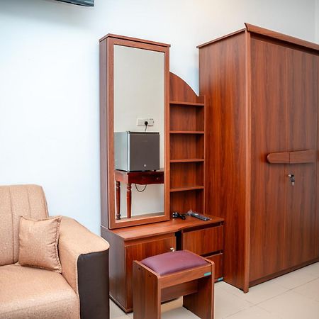 Sea Way Hotel 尼拉瓦利 外观 照片