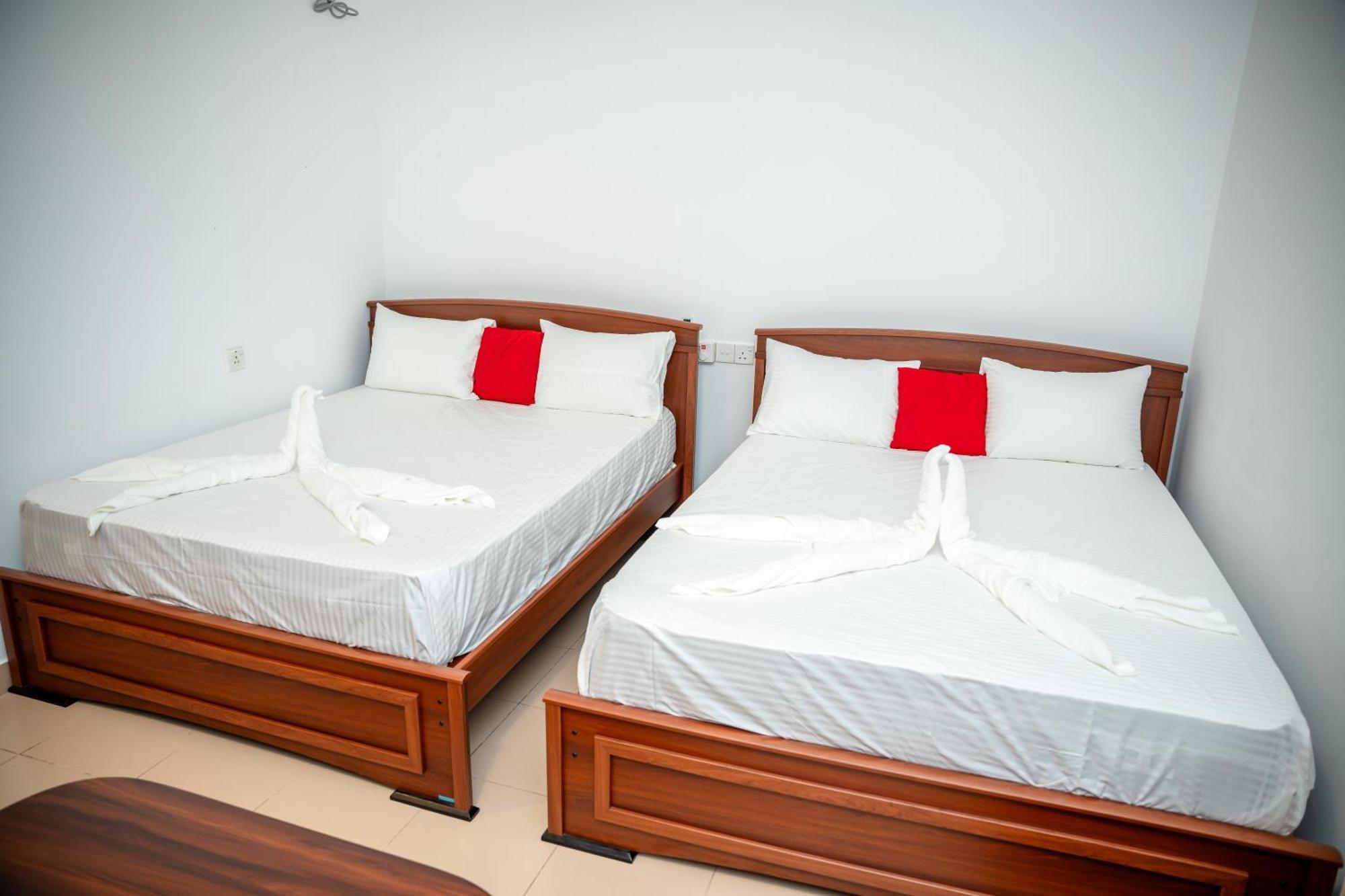 Sea Way Hotel 尼拉瓦利 外观 照片