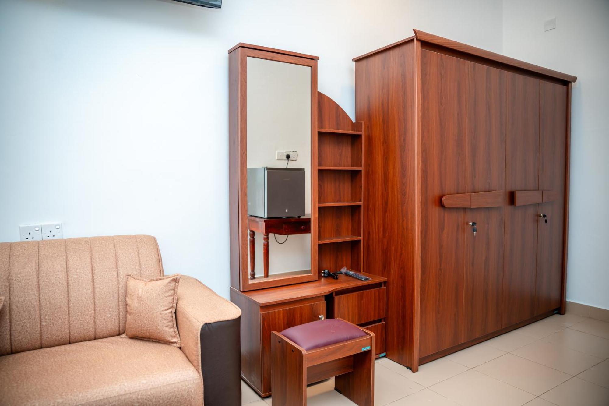 Sea Way Hotel 尼拉瓦利 外观 照片